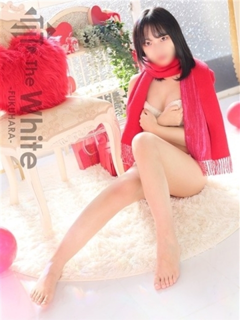 なる3